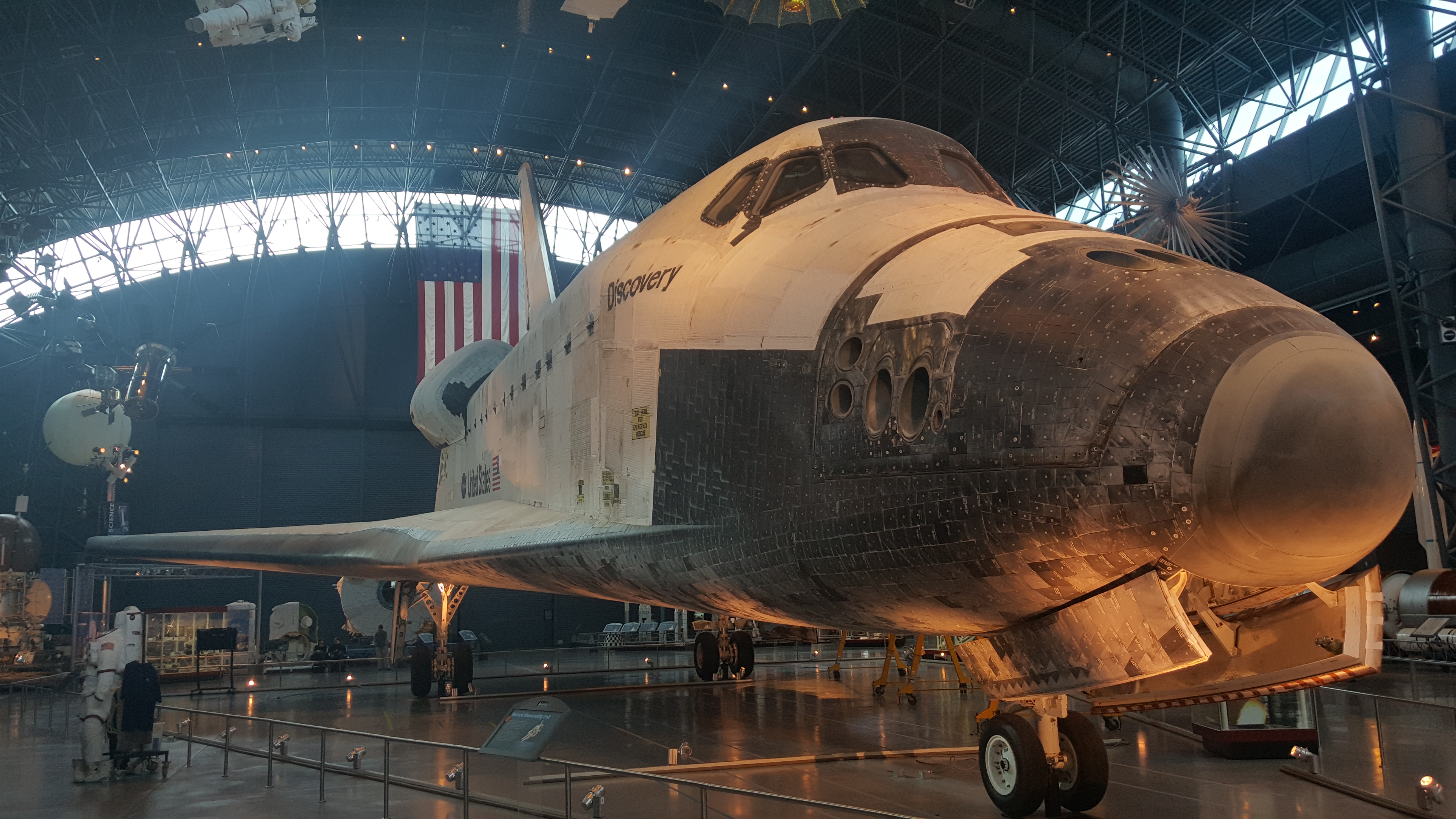 Space Shuttle Discovery - Steven F Udvar Hazy Center Chantilly VA